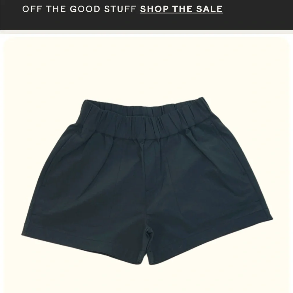 Garmentory Berbeda minimal Active Tech shorts size medium